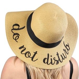 Women’s beach sun hat